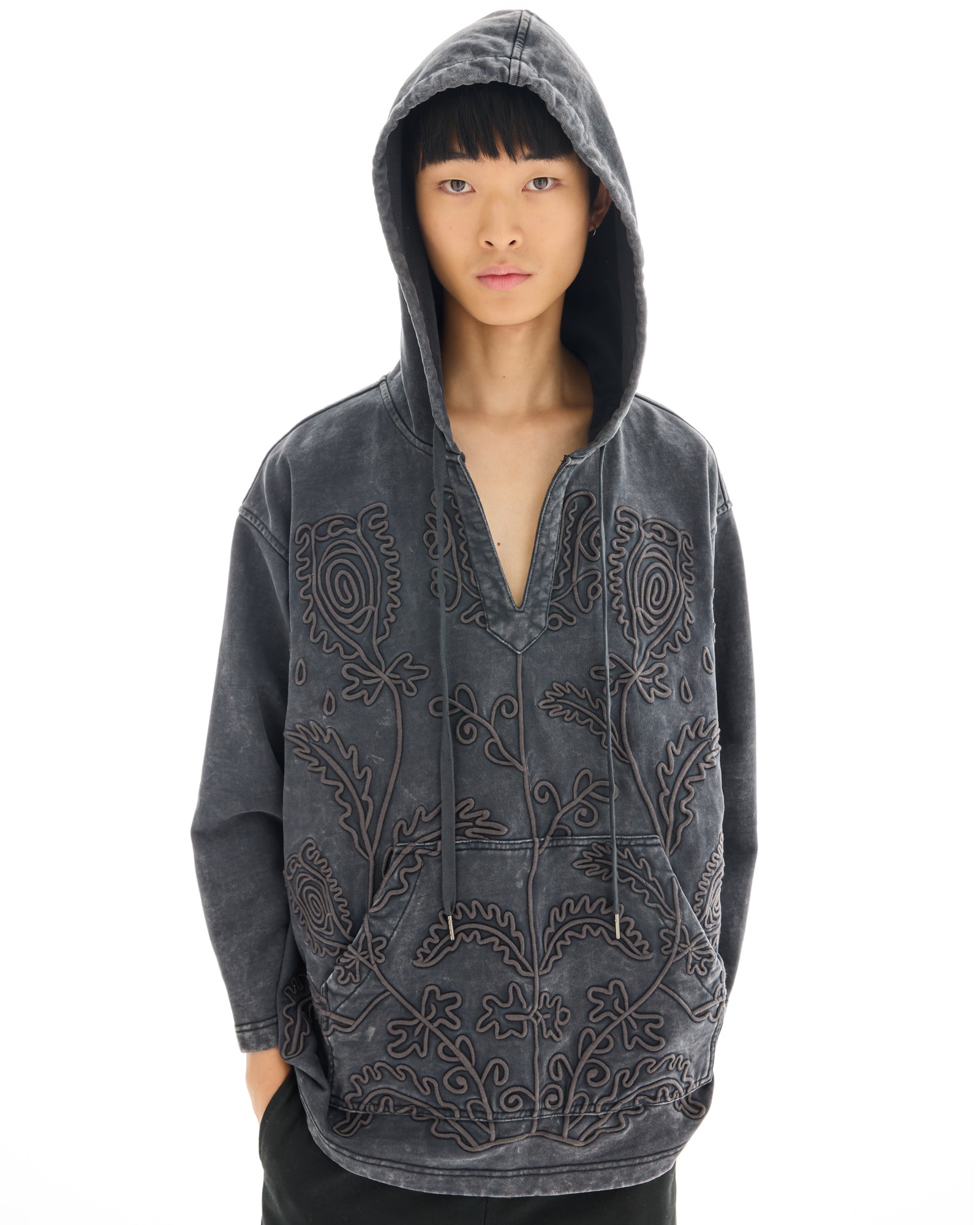 Embroidered Flower Hoodie THE TALES