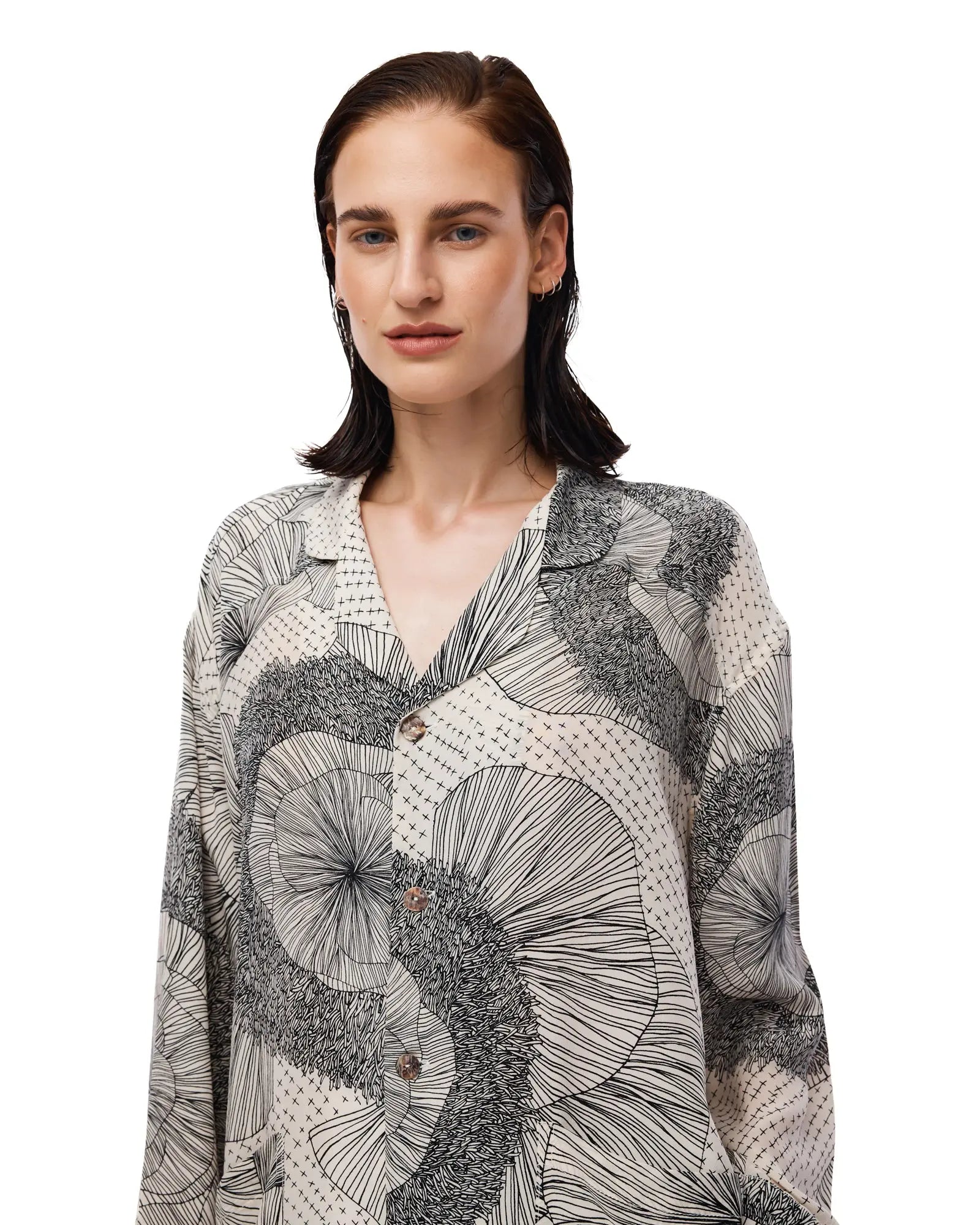 Illustrated Flower Crepe Peasant Shirt by THE TALES - product photo