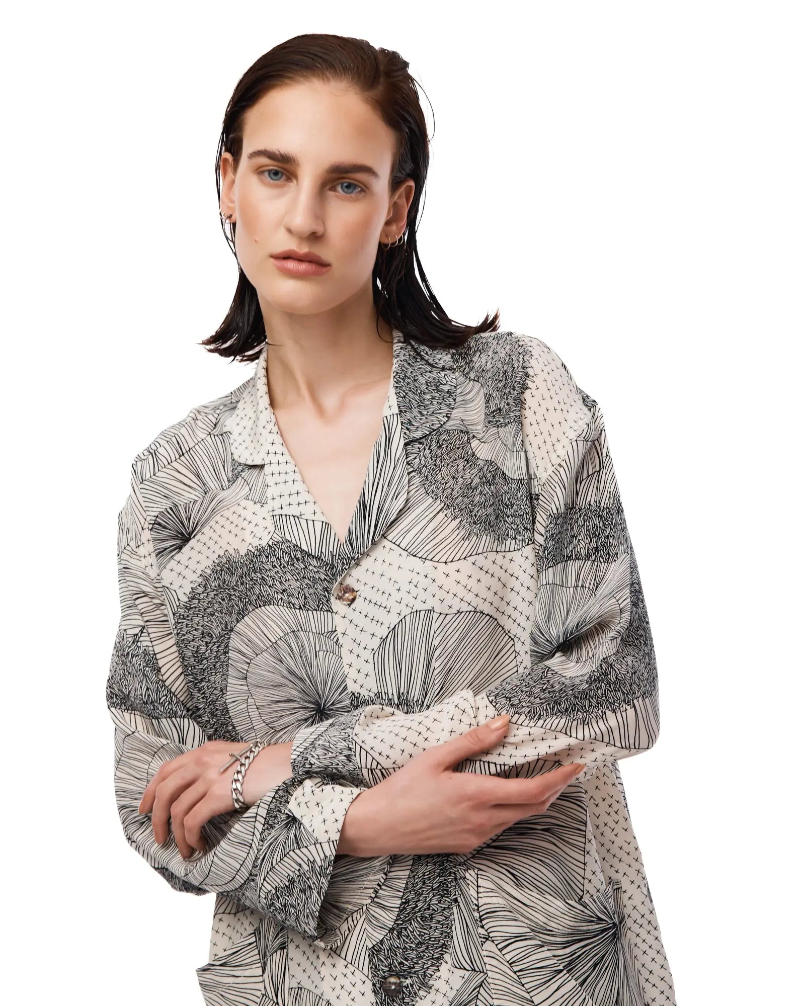Illustrated Flower Crepe Peasant Shirt by THE TALES - product photo