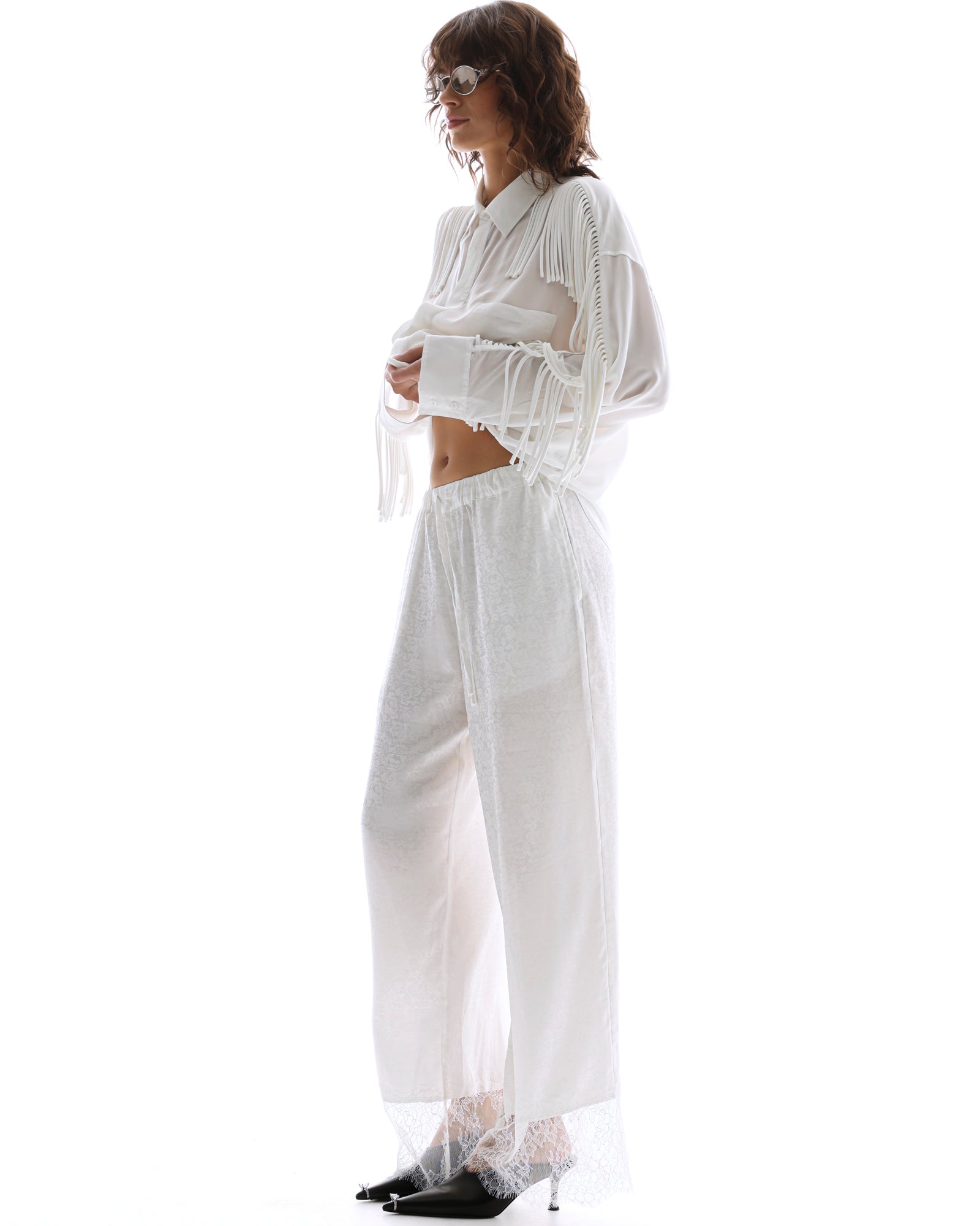Frida Lace Hem Floral Pants THE TALES