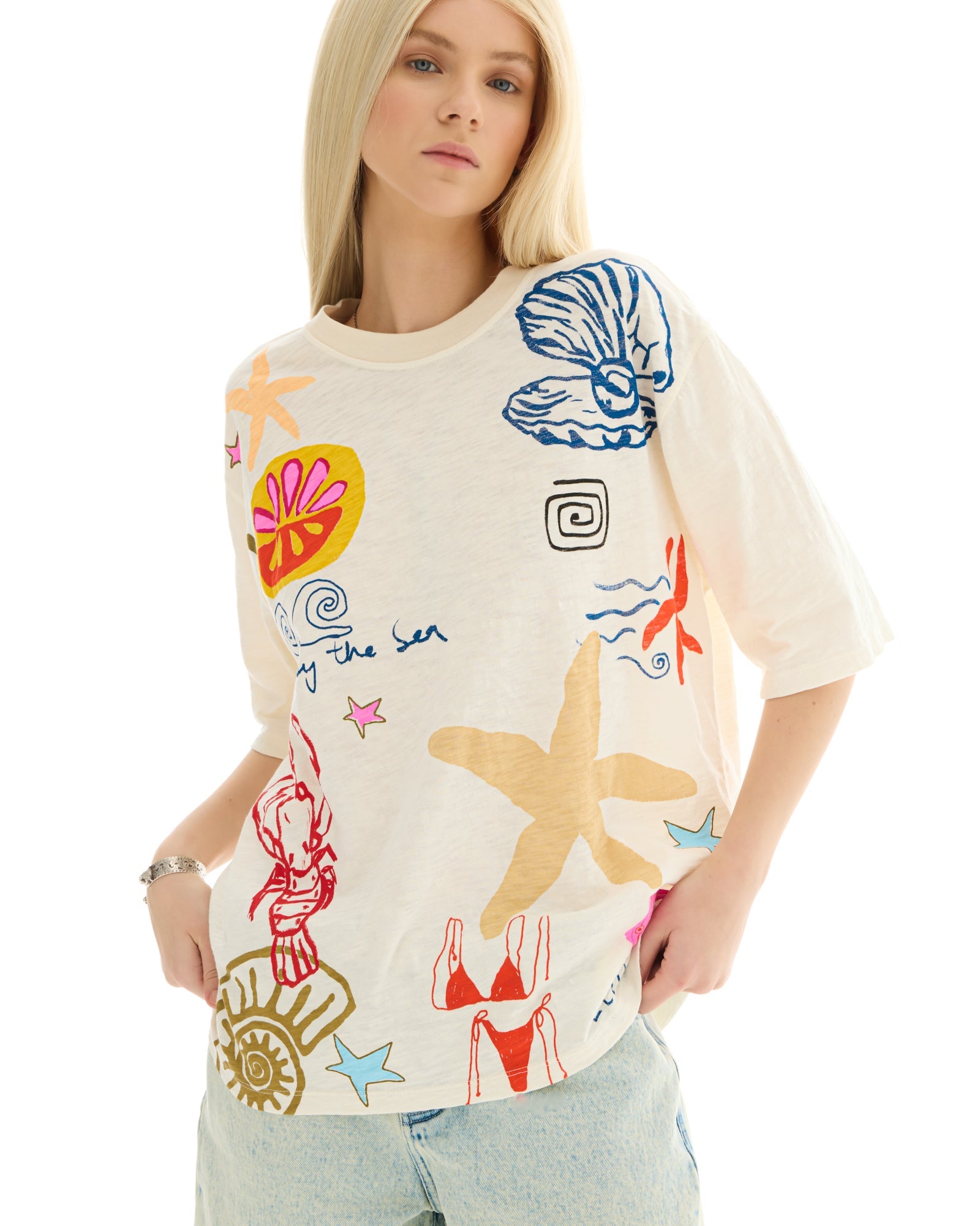 My Illustrated Seaside Tee by THE TALES - front view