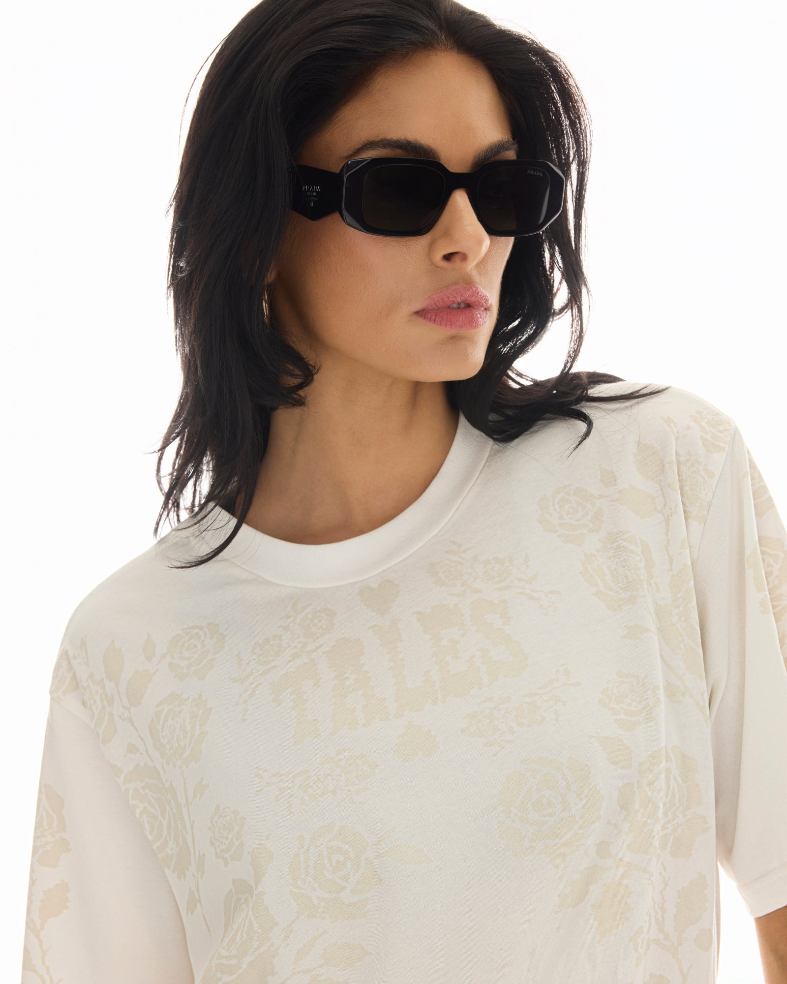 Distorted Rose Tee THE TALES